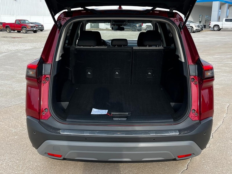 Nissan Rogue Vehicle Image 05