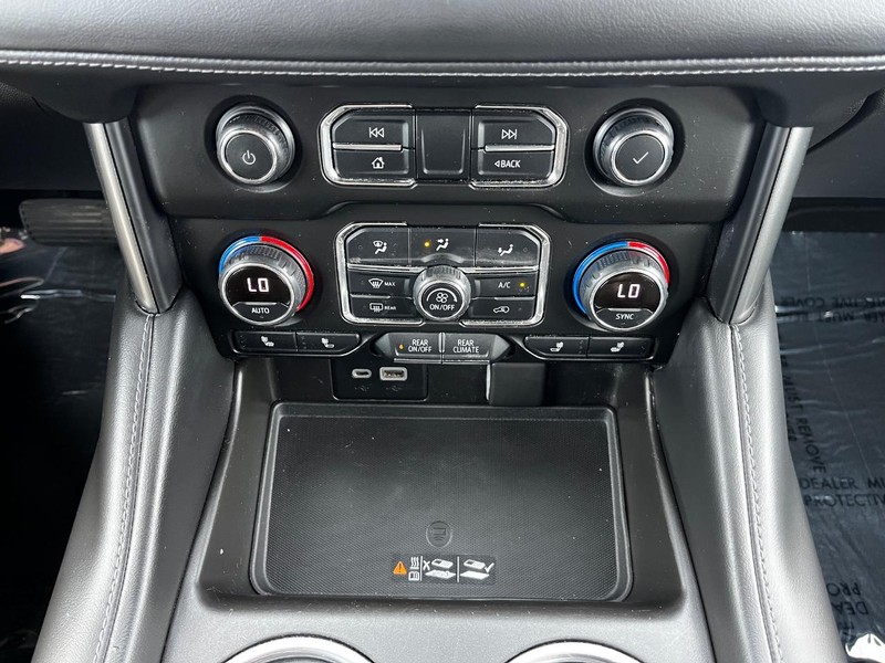Chevrolet Tahoe Vehicle Image 22