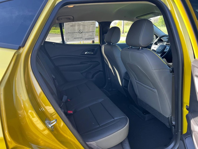 Chevrolet Trax Vehicle Image 04