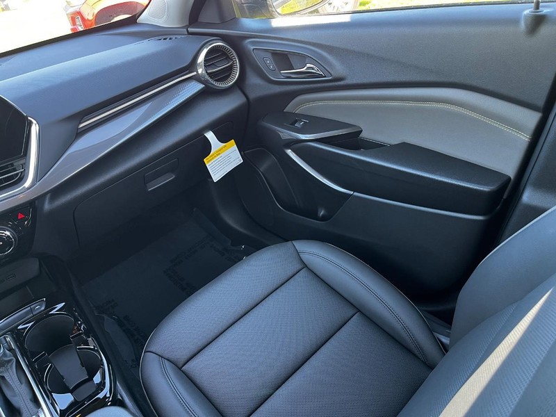 Chevrolet Trax Vehicle Image 07