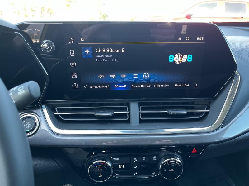 Chevrolet Trax Vehicle Image 14