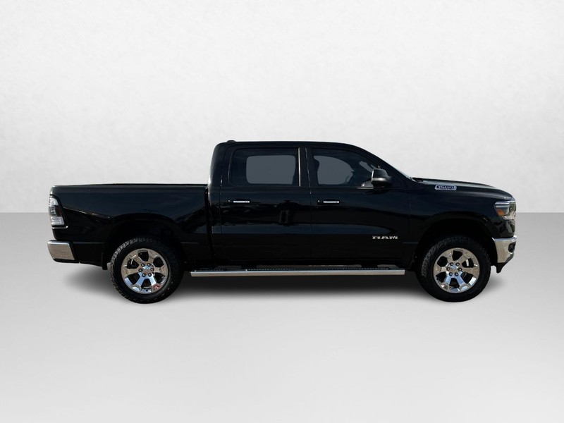 Ram 1500 Vehicle Image 02