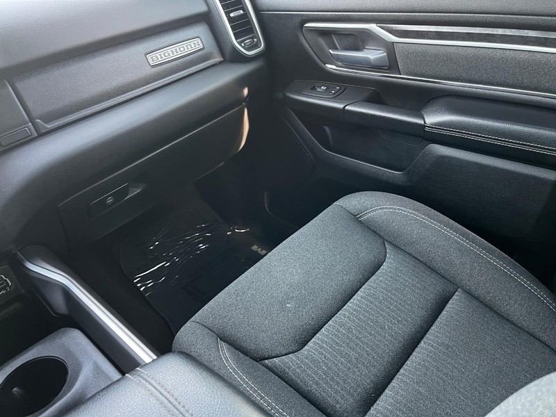 Ram 1500 Vehicle Image 13