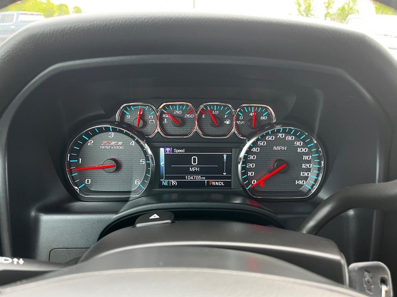 Chevrolet Silverado 1500 Vehicle Image 18