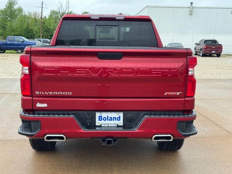 Chevrolet Silverado 1500 Vehicle Image 05