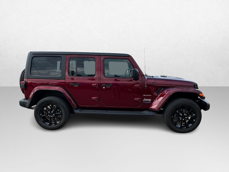 Jeep Wrangler 4xe Vehicle Image 02