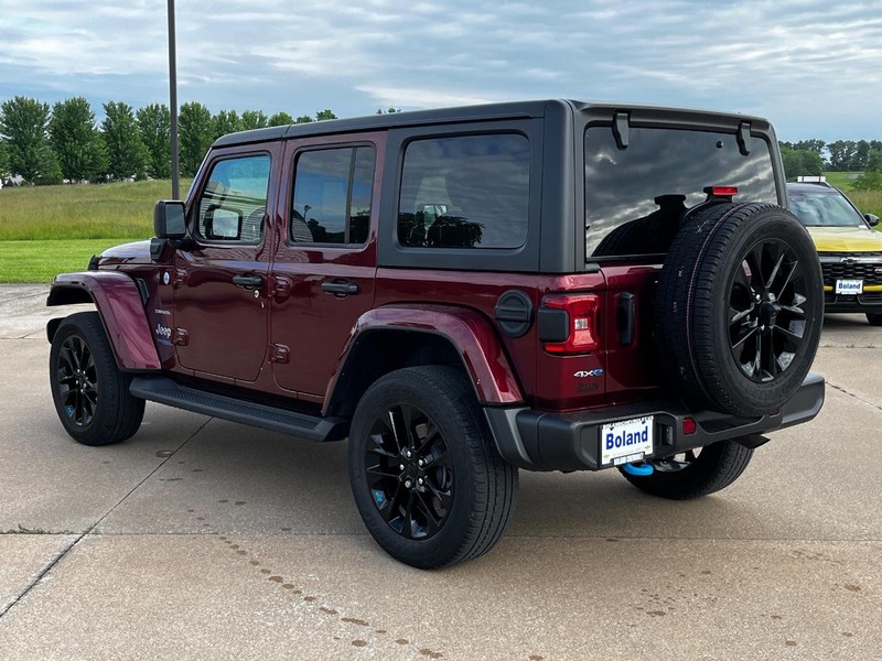 Jeep Wrangler 4xe Vehicle Image 06