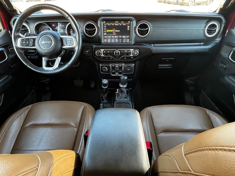 Jeep Wrangler 4xe Vehicle Image 11