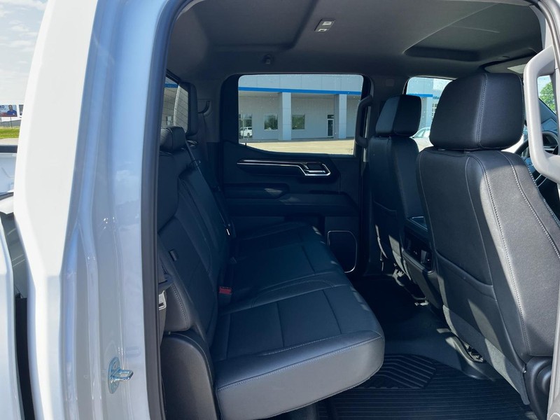 Chevrolet Silverado 1500 Vehicle Image 10