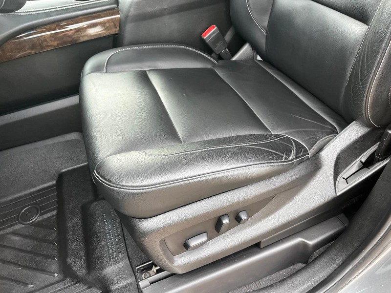 Chevrolet Tahoe Vehicle Image 17