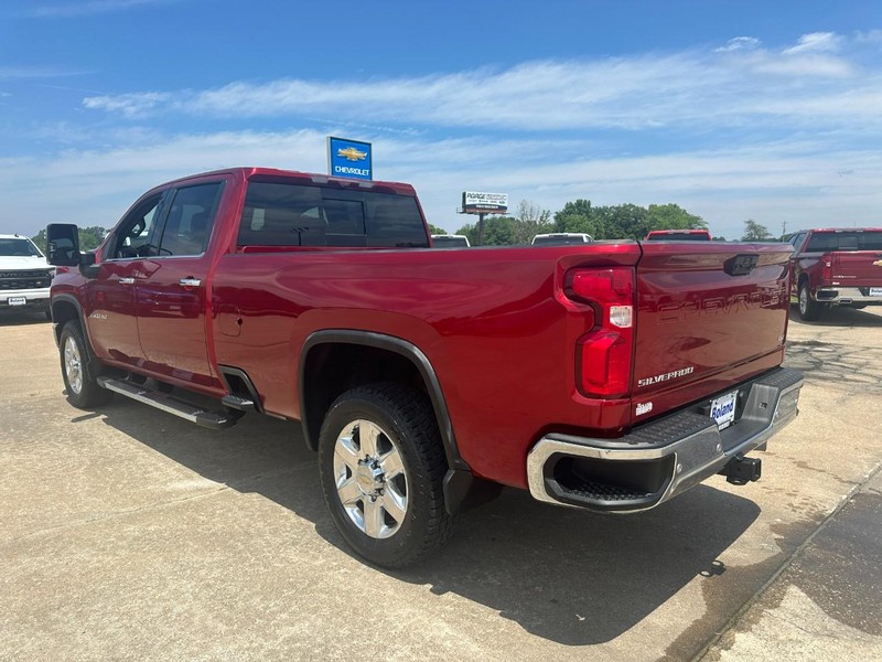 Chevrolet Silverado 2500HD Vehicle Image 06
