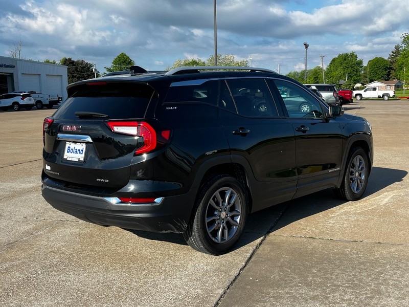 GMC Terrain Vehicle Image 03