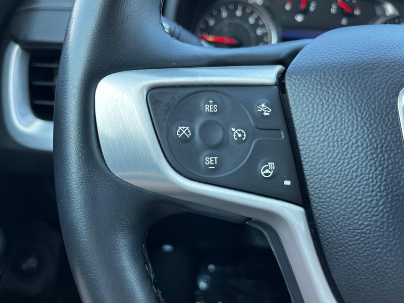 GMC Terrain Vehicle Image 16