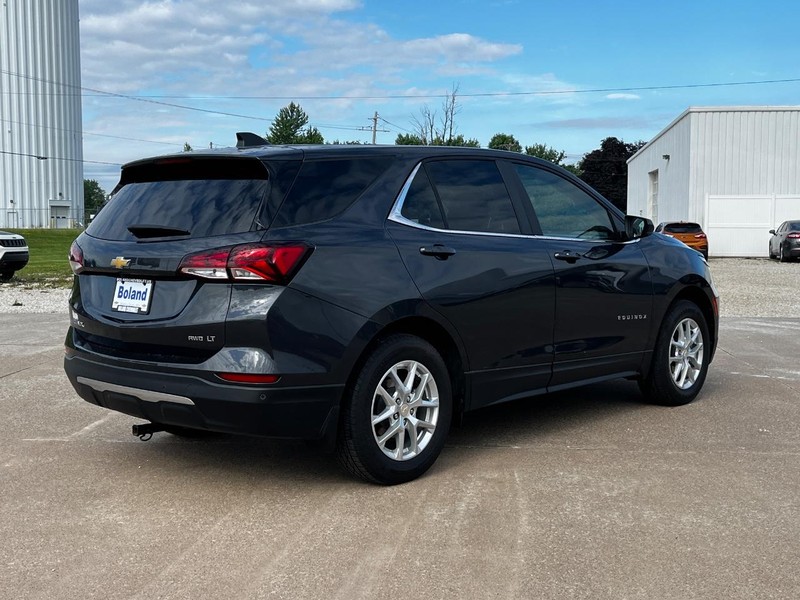 Chevrolet Equinox Vehicle Image 03