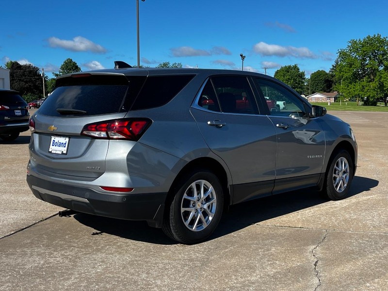 Chevrolet Equinox Vehicle Image 03