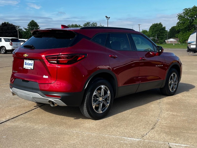 Chevrolet Blazer Vehicle Image 03