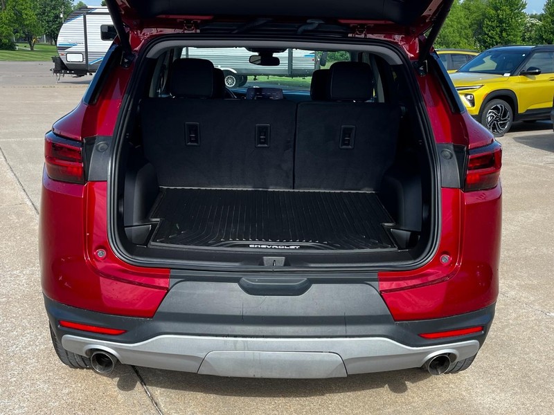 Chevrolet Blazer Vehicle Image 05