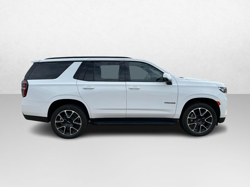 Chevrolet Tahoe Vehicle Image 02