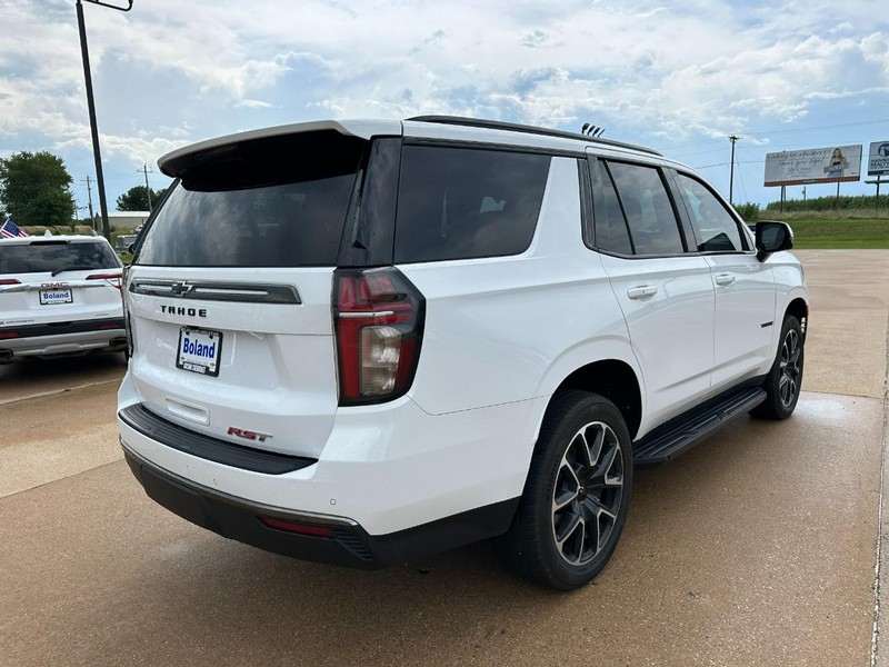 Chevrolet Tahoe Vehicle Image 03