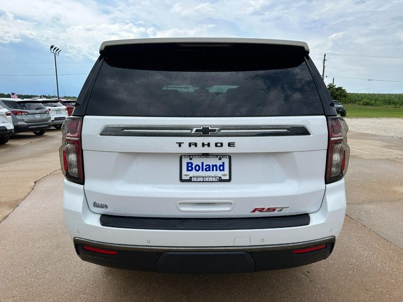 Chevrolet Tahoe Vehicle Image 04