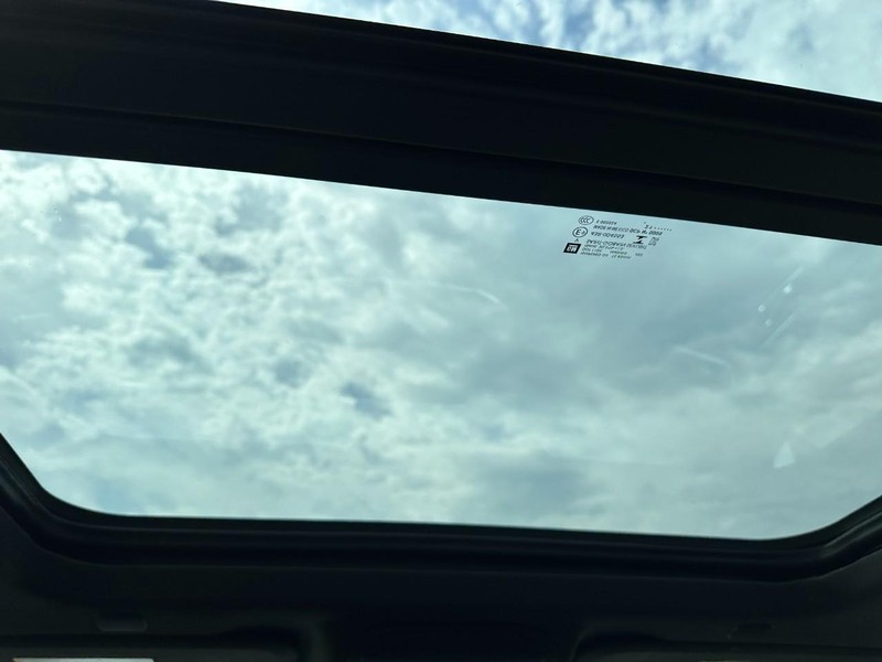 Chevrolet Tahoe Vehicle Image 13