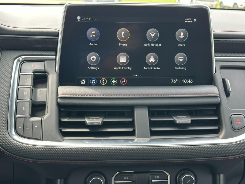 Chevrolet Tahoe Vehicle Image 16