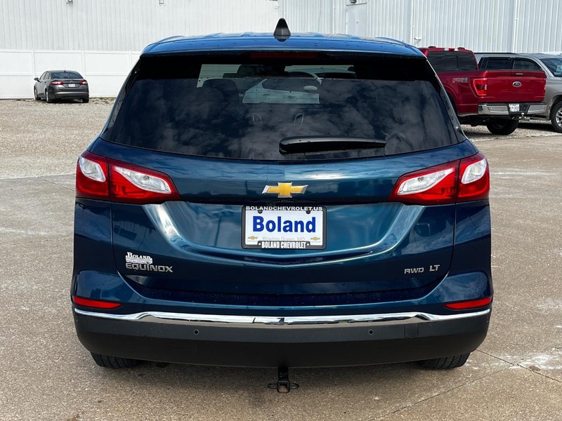 Chevrolet Equinox Vehicle Image 04