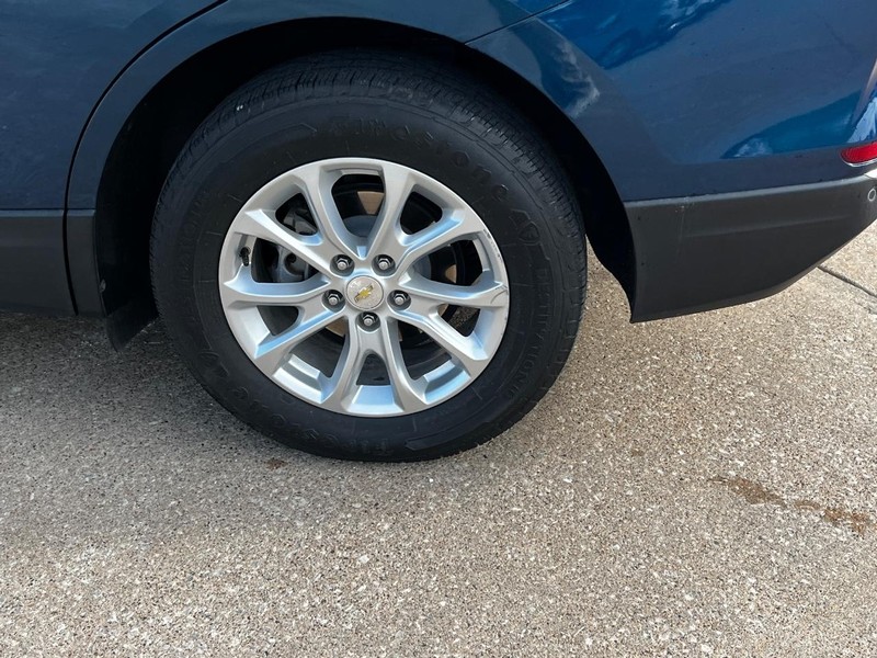 Chevrolet Equinox Vehicle Image 07
