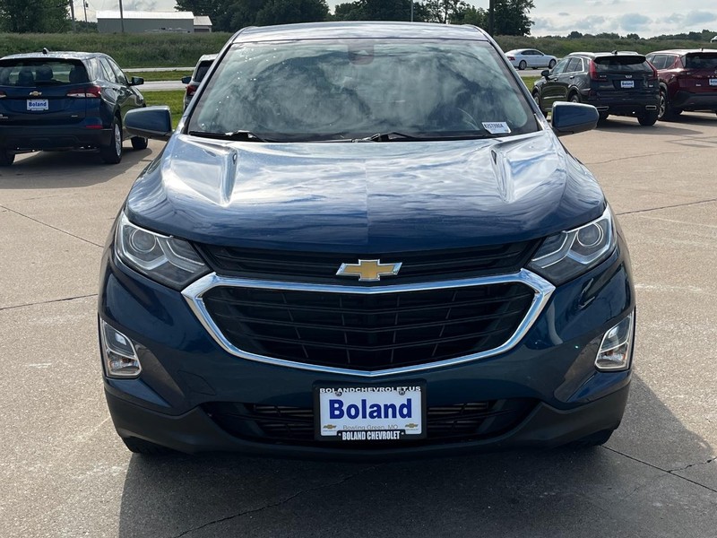Chevrolet Equinox Vehicle Image 09