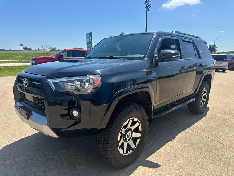 Toyota 4Runner Vehicle Image 08