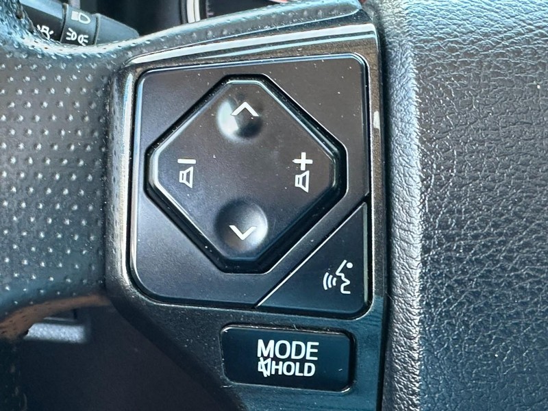 Toyota 4Runner Vehicle Image 19