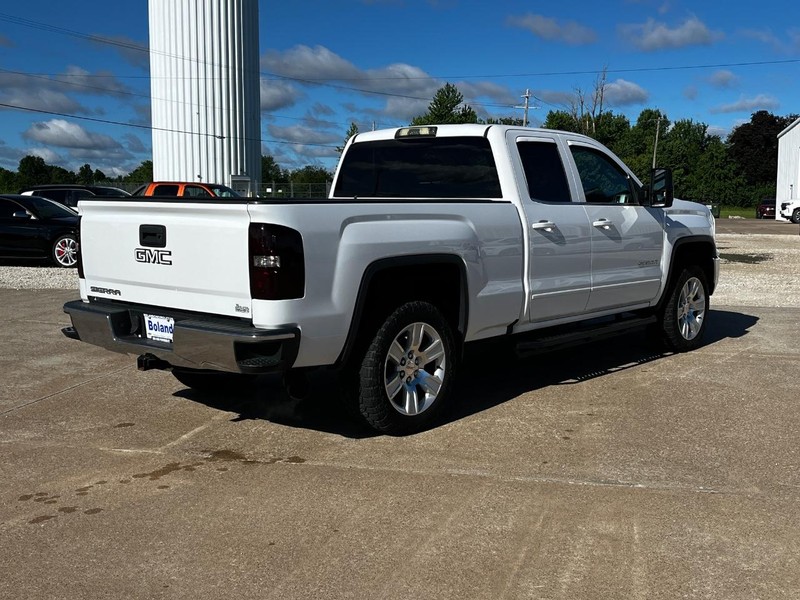 GMC Sierra 1500 Vehicle Image 03