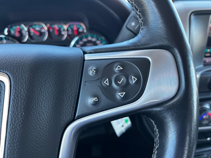 GMC Sierra 1500 Vehicle Image 17