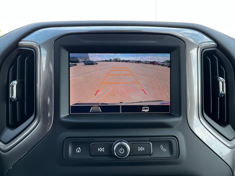 Chevrolet Silverado 1500 Vehicle Image 14