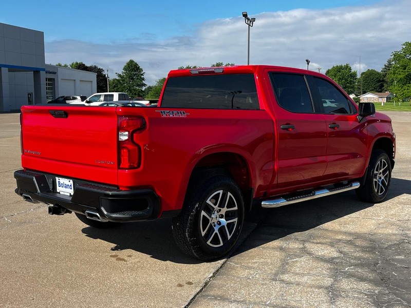 Chevrolet Silverado 1500 Vehicle Image 03
