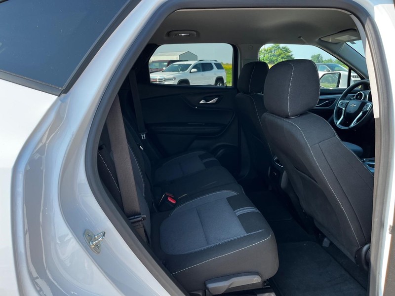 Chevrolet Blazer Vehicle Image 10