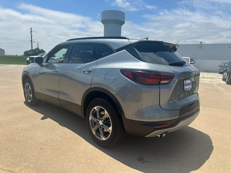 Chevrolet Blazer Vehicle Image 07