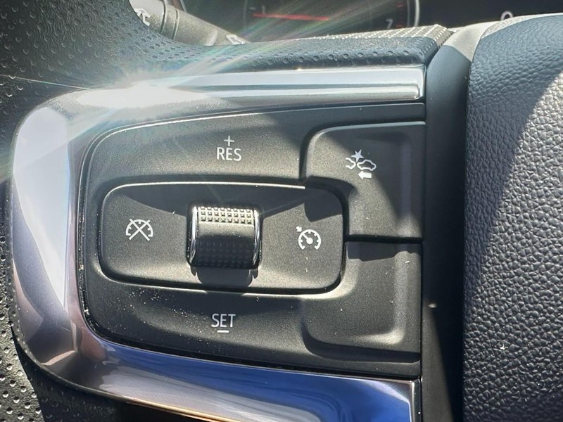 Chevrolet Blazer Vehicle Image 18