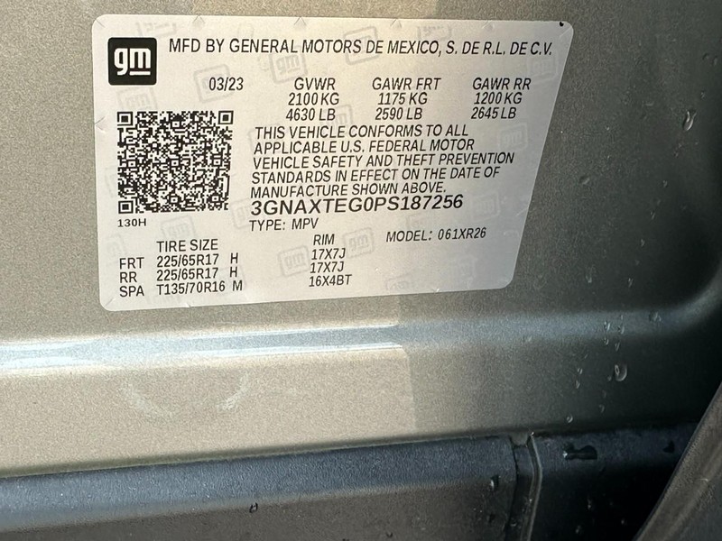 Chevrolet Equinox Vehicle Image 23