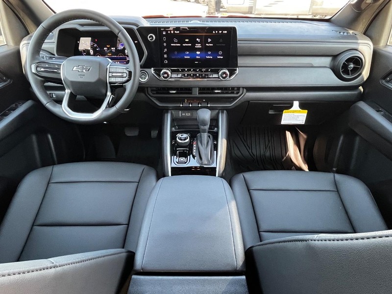 Chevrolet Colorado Vehicle Image 05