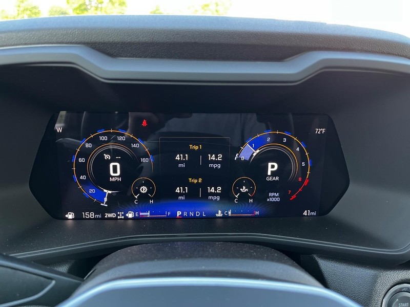 Chevrolet Colorado Vehicle Image 12