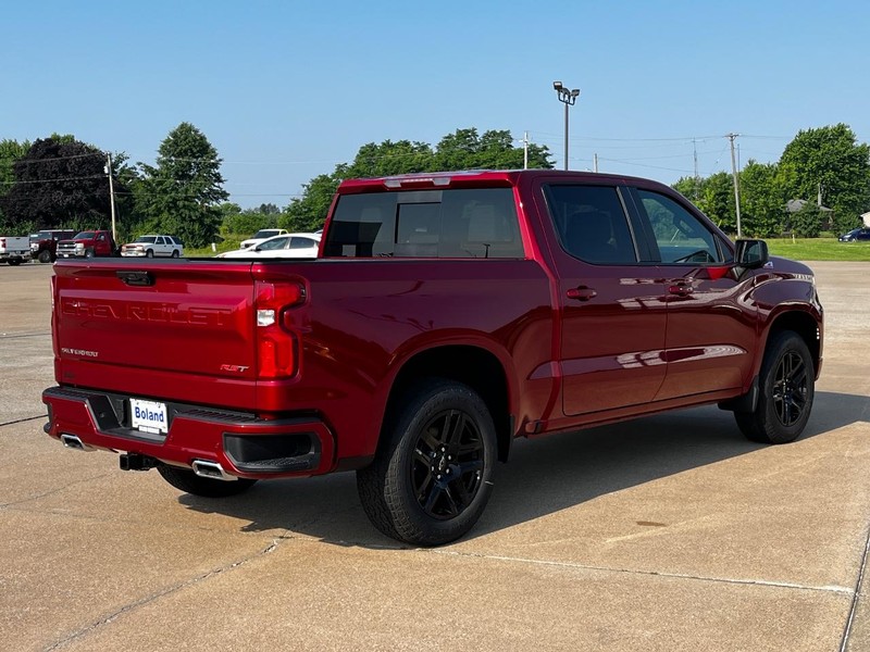 Chevrolet Silverado 1500 Vehicle Image 03