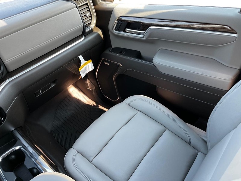 Chevrolet Silverado 1500 Vehicle Image 08