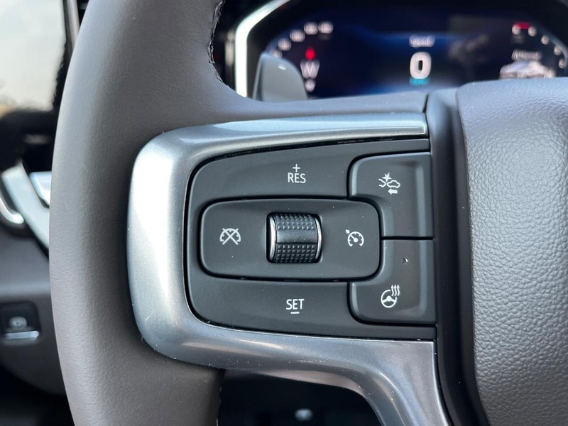 Chevrolet Silverado 1500 Vehicle Image 12