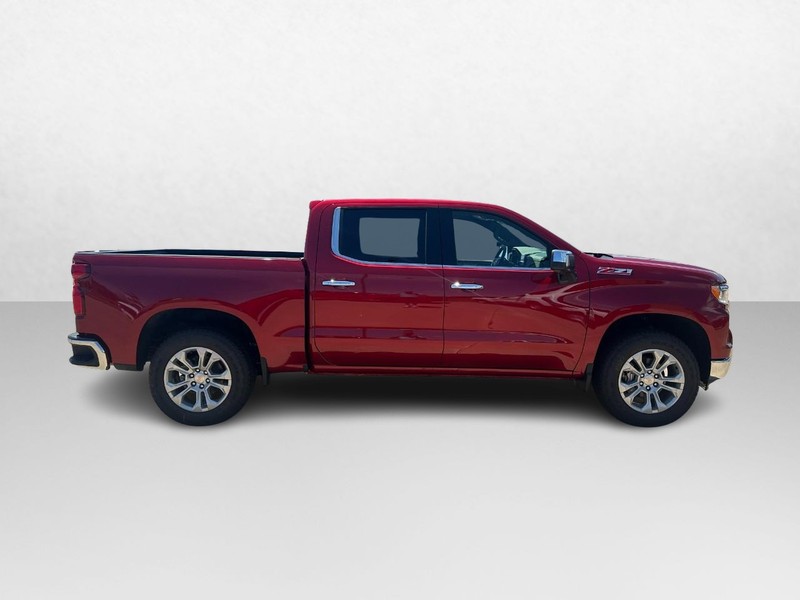 Chevrolet Silverado 1500 Vehicle Image 02