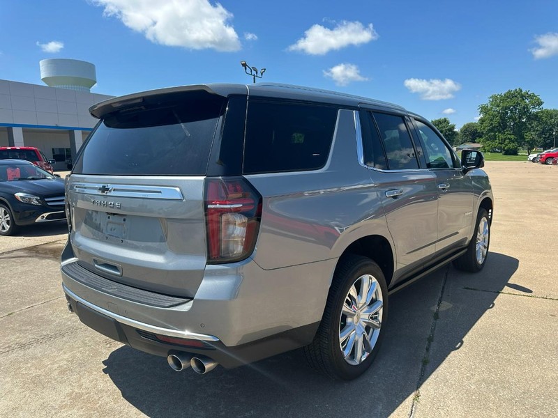 Chevrolet Tahoe Vehicle Image 03