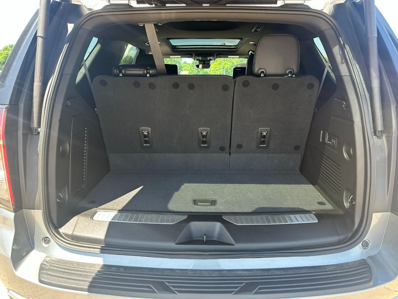 Chevrolet Tahoe Vehicle Image 05