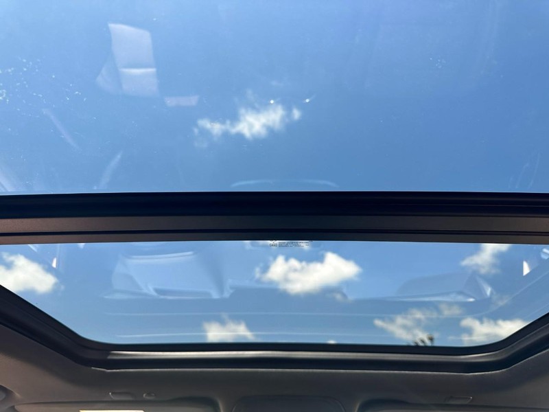 Chevrolet Tahoe Vehicle Image 14