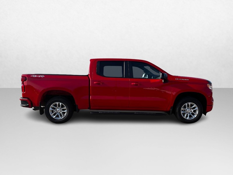 Chevrolet Silverado 1500 Vehicle Image 02
