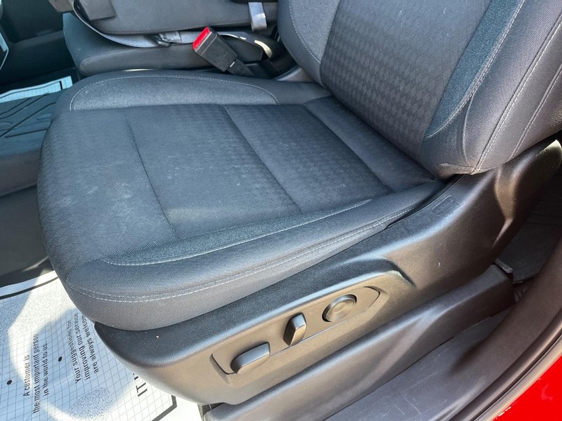 Chevrolet Silverado 1500 Vehicle Image 15